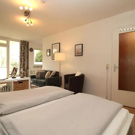 Appartementhaus Cubanzestrasse 43 13